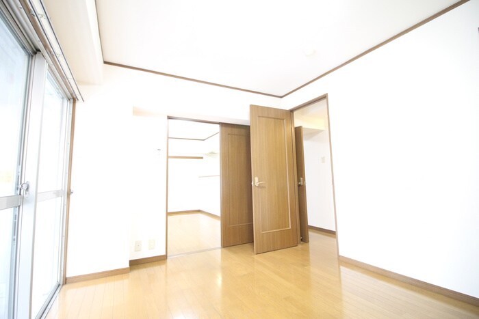 物件内観写真17　(居室)