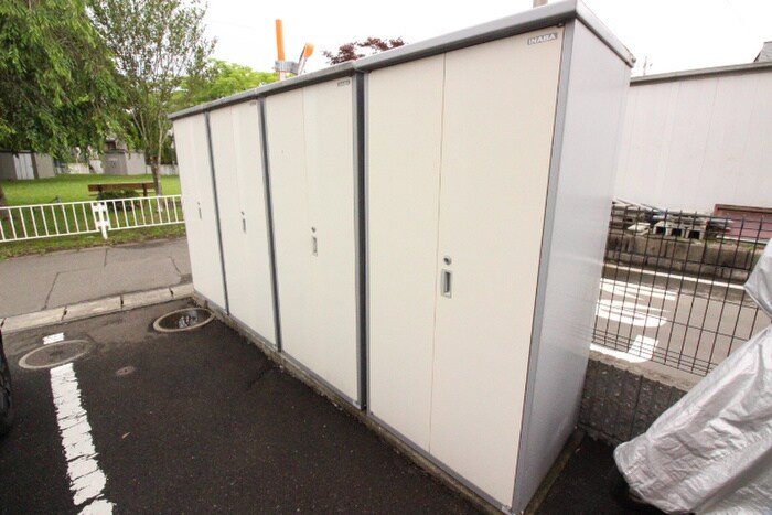 物件外観写真4　(建物設備)