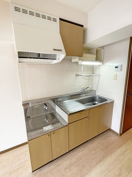 物件内観写真8　(キッチン)