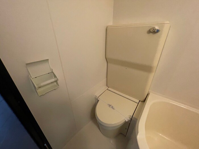 物件内観写真13　(トイレ)