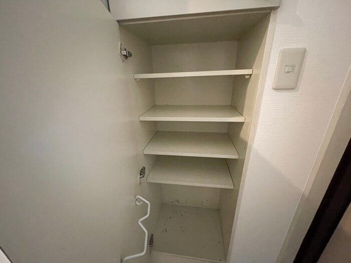 物件内観写真17　(靴箱)