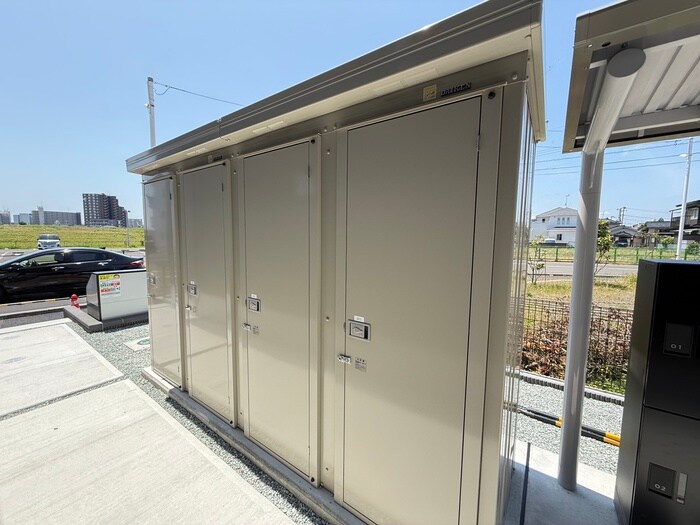 物件外観写真4　(建物設備)