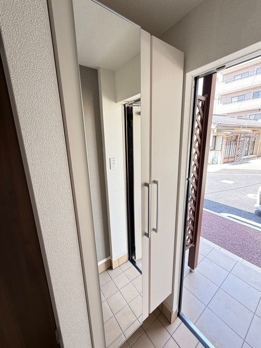 物件内観写真14　(靴箱)