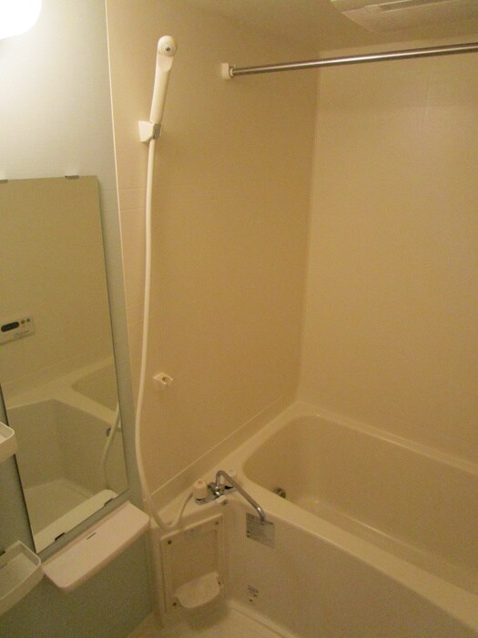 物件内観写真12　(バス／シャワールーム等)