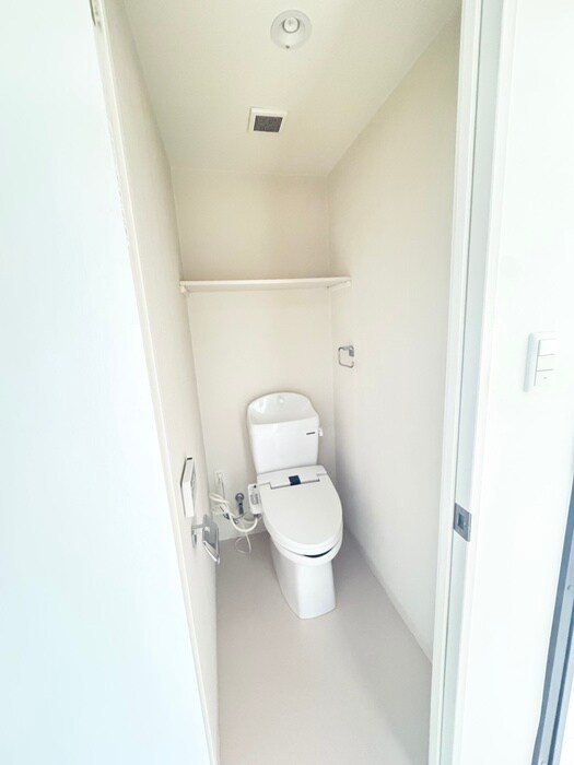 物件内観写真12　(トイレ)