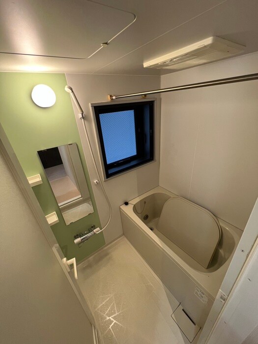 物件内観写真12　(バス／シャワールーム等)