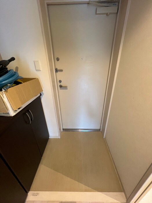 物件内観写真17　(玄関)
