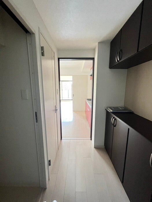 物件内観写真19　(廊下)