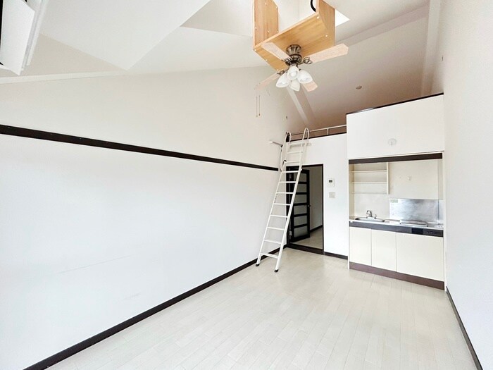 物件内観写真7　(居室)