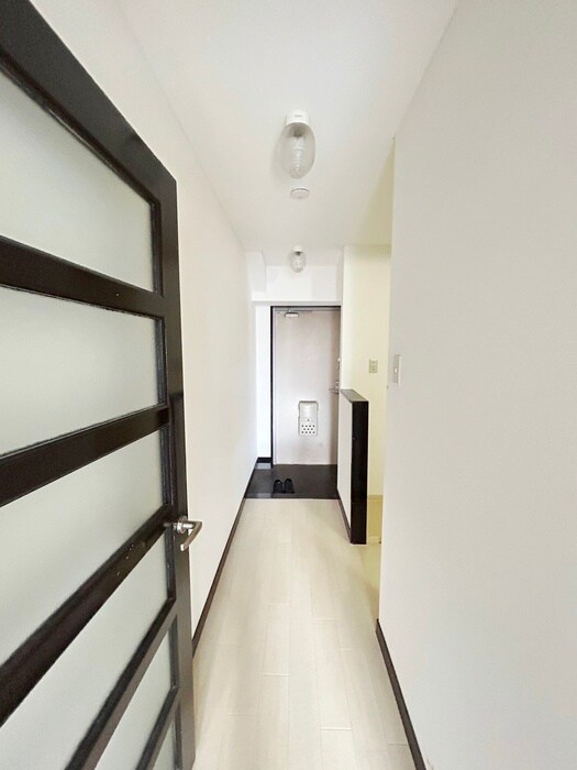 物件内観写真18　(廊下)