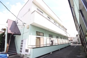 レジデンス　リバーサイドＢ外観写真