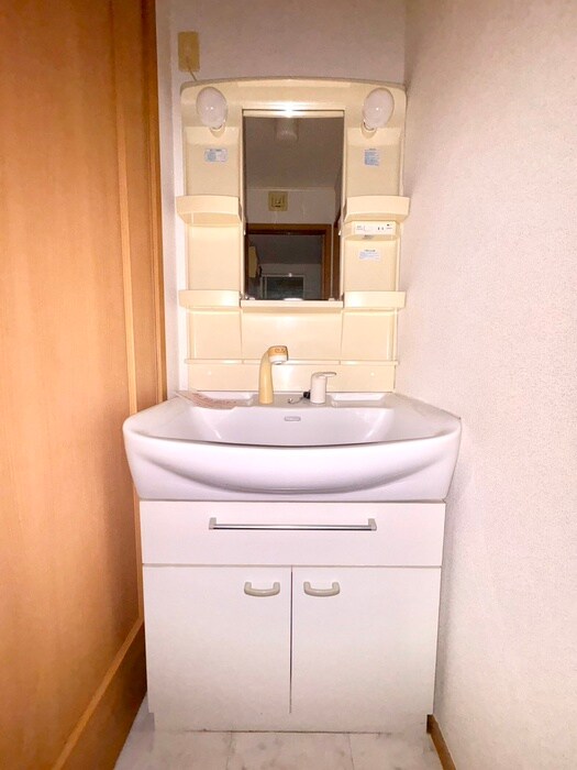 物件内観写真14　(洗面)