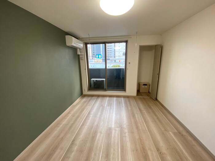 物件内観写真7　(居室)