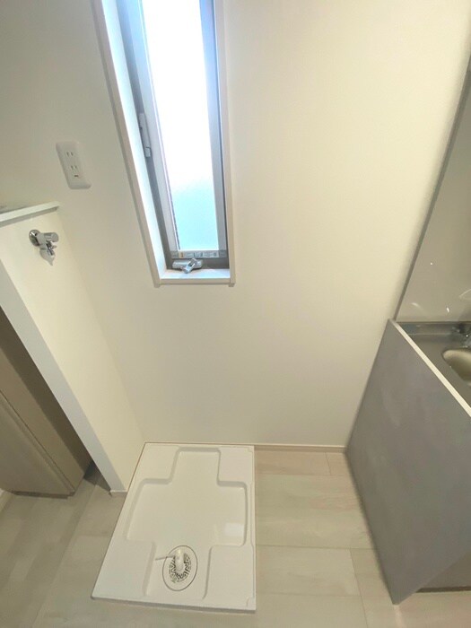 物件内観写真21　(洗濯機置場)