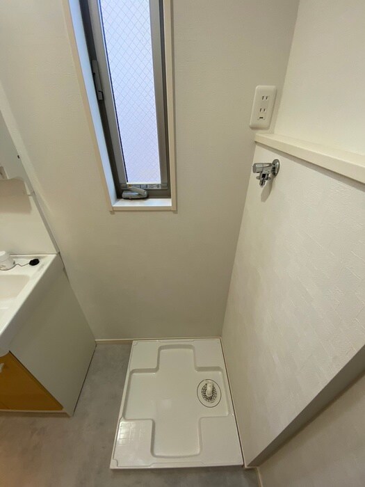 物件内観写真22　(洗濯機置場)