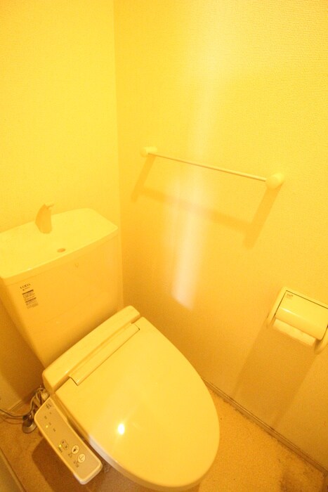 物件内観写真12　(トイレ)