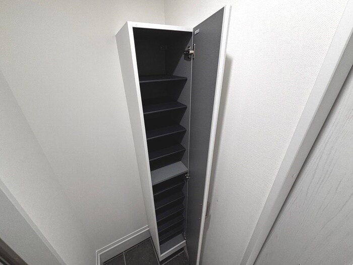 物件内観写真18　(靴箱)