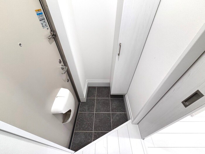 物件内観写真20　(玄関)