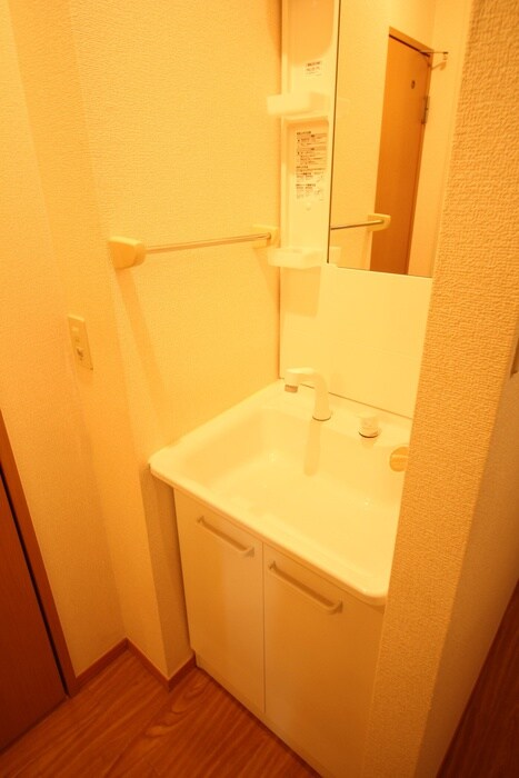 物件内観写真11　(洗面)