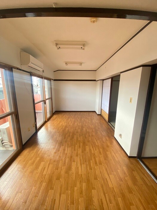 物件内観写真7　(居室)