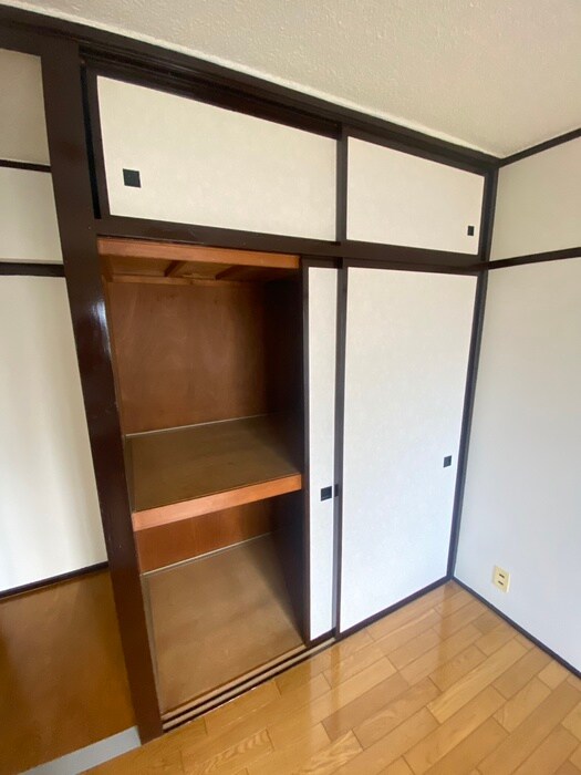 物件内観写真15　(収納)