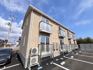 ミルフィーユ広表A棟外観写真