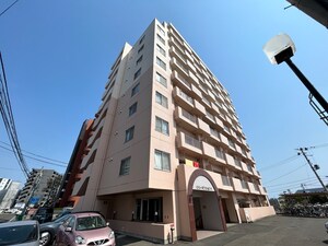 リリ－マンション１号館外観写真