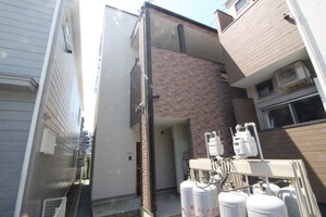 ロイヤルガーデン新田外観写真