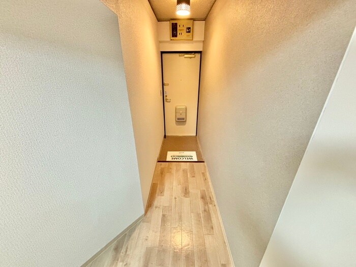 物件内観写真16　(廊下)