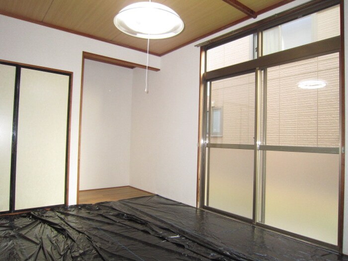 物件内観写真9　(居室)