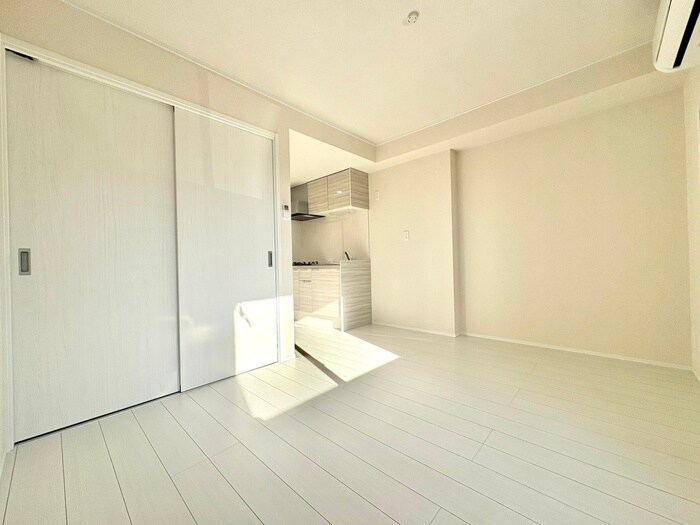 物件内観写真8　(居室)