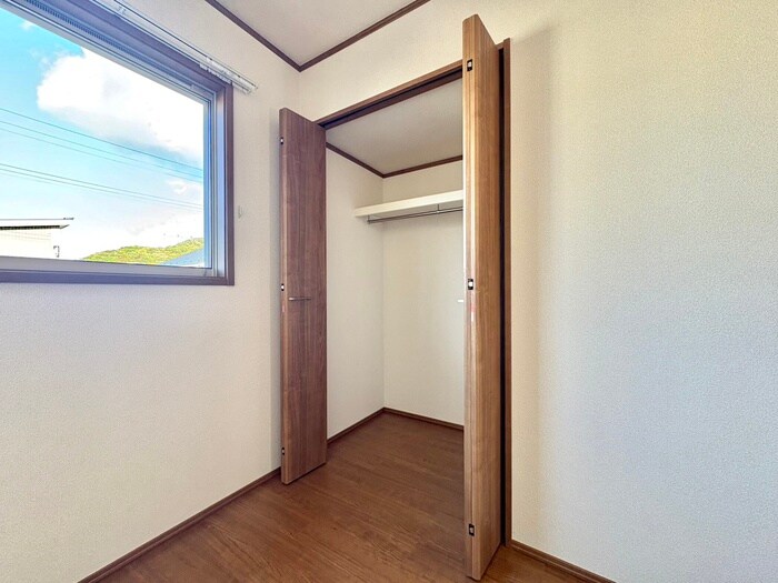 物件内観写真10　(収納)