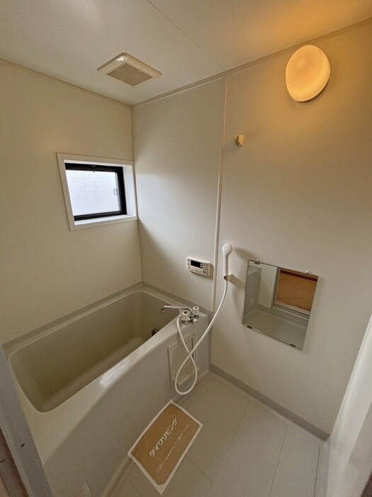 物件内観写真8　(バス／シャワールーム等)