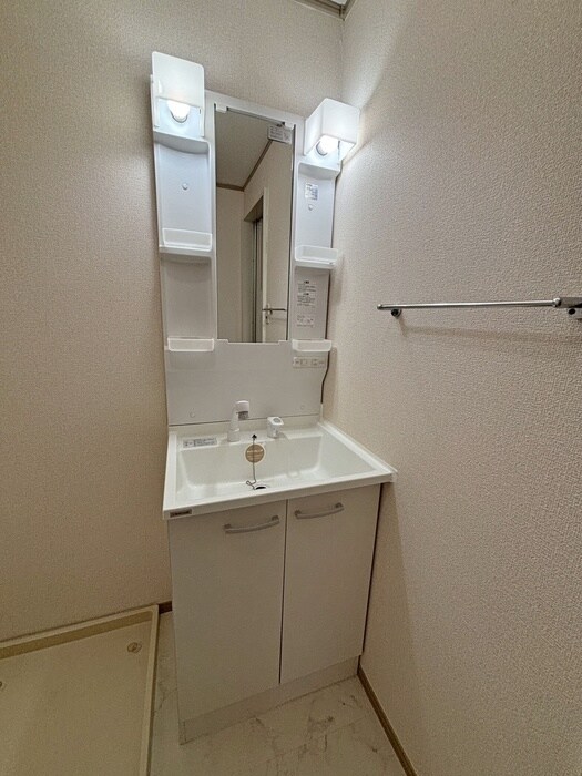 物件内観写真10　(洗面)