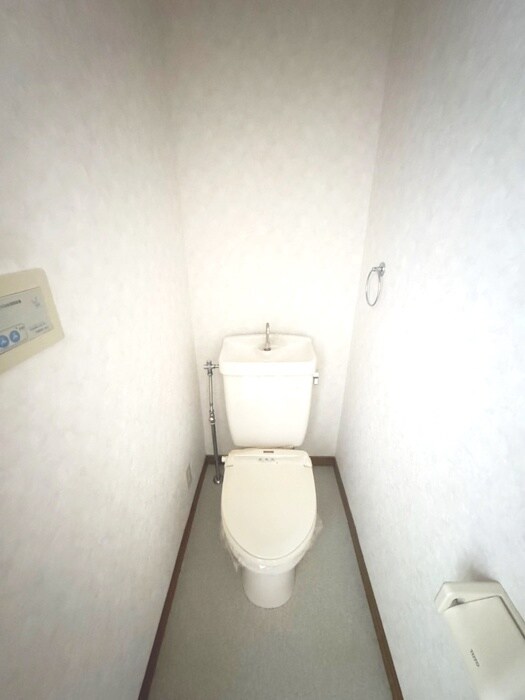 物件内観写真13　(トイレ)