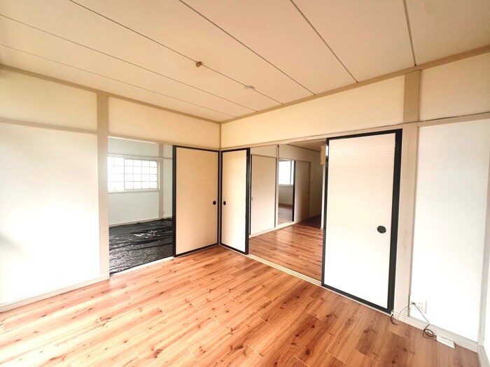 物件内観写真11　(居室)