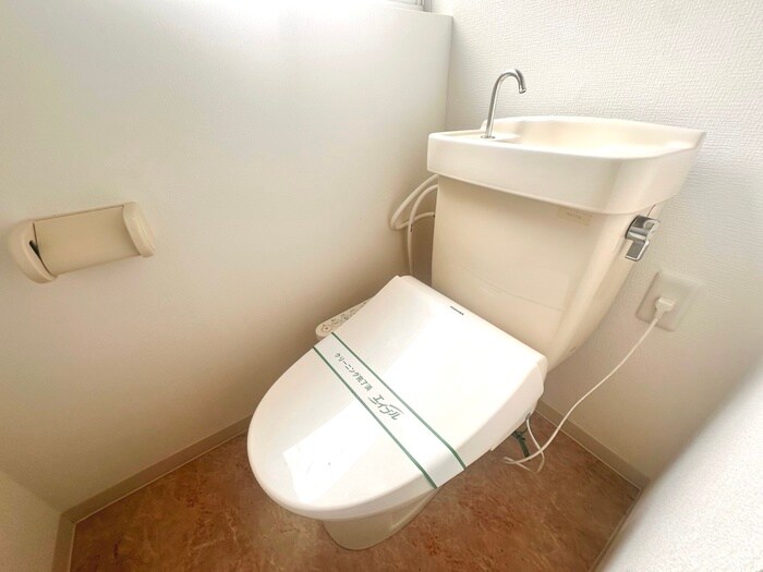 物件内観写真18　(トイレ)