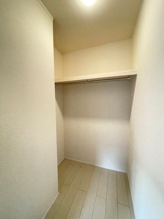 物件内観写真14　(収納)