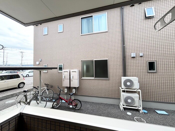 物件内観写真19　(室内からの展望)