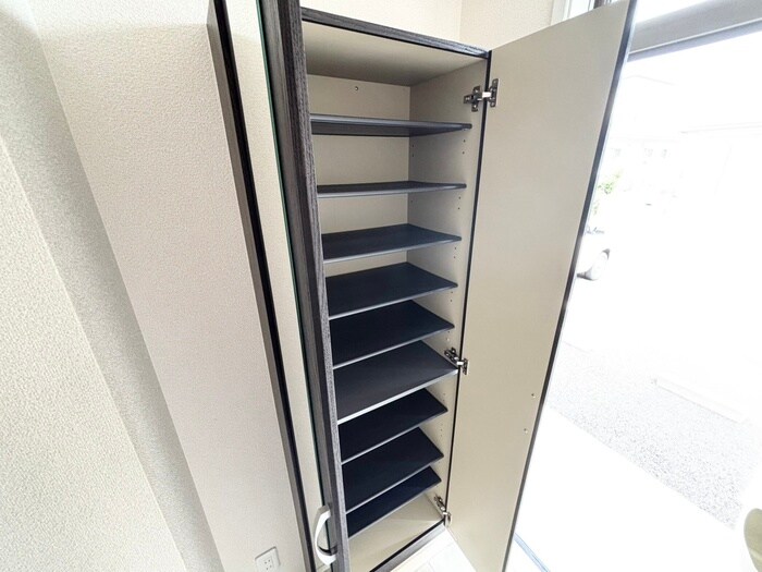 物件内観写真20　(靴箱)