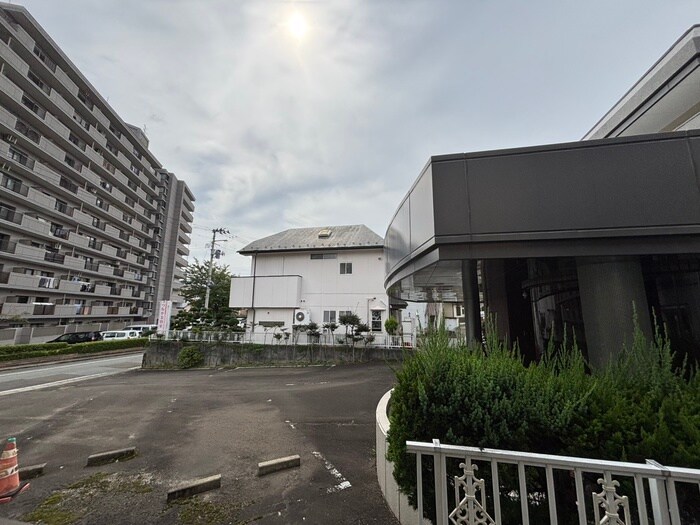 物件内観写真17　(室内からの展望)