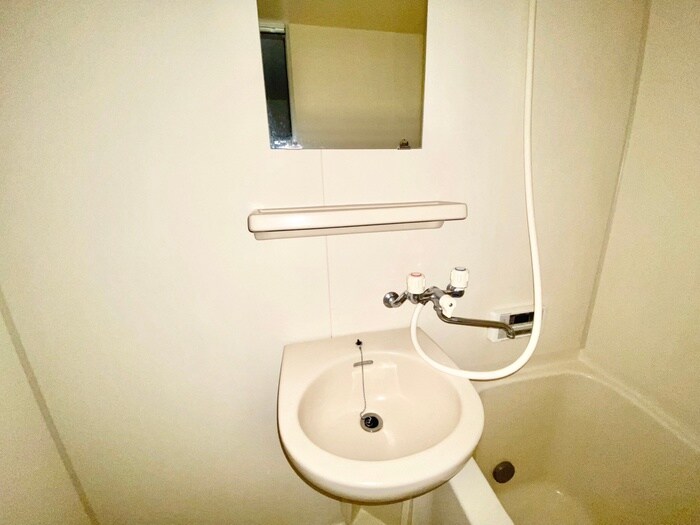 物件内観写真14　(洗面)