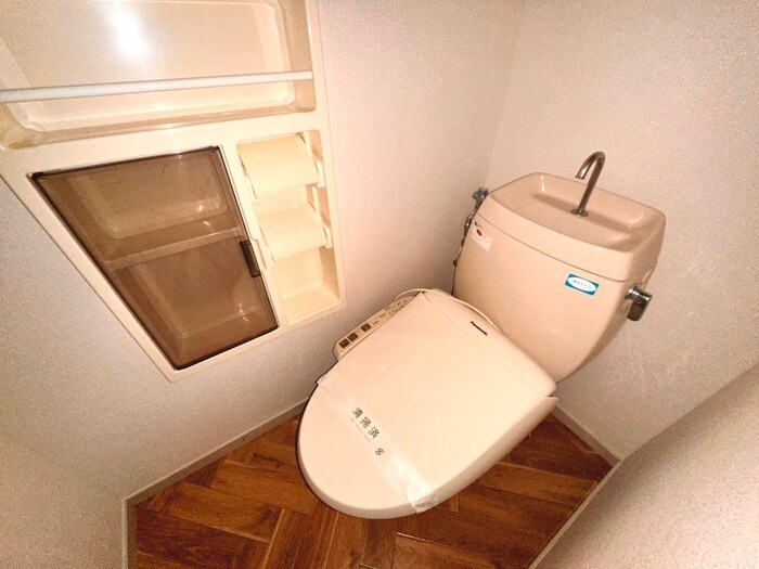 物件内観写真16　(トイレ)