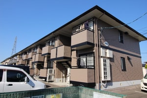 クラレンスホワイトⅡ外観写真