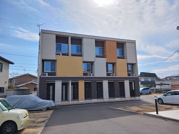 物件外観写真1　(外観写真)