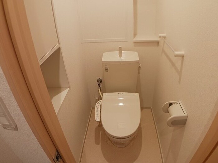 物件内観写真10　(トイレ)