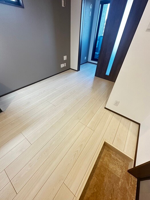 物件内観写真17　(廊下)