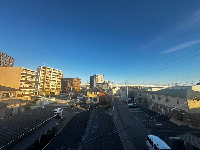 物件内観写真22　(室内からの展望)