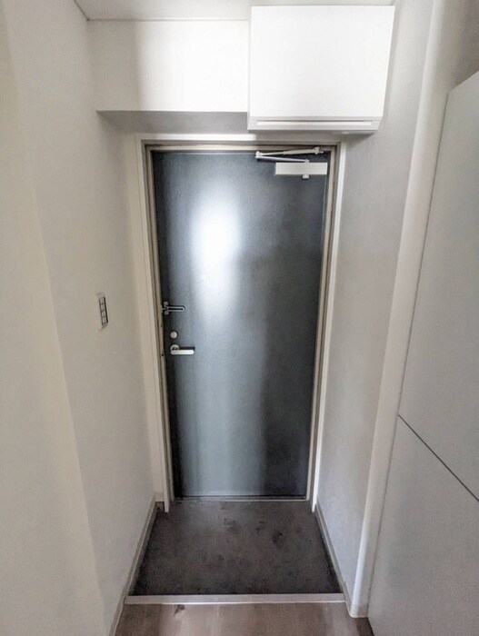 物件内観写真14　(玄関)