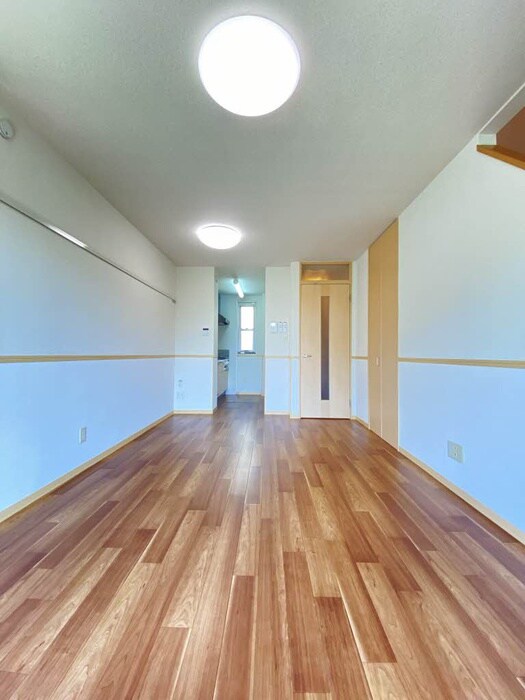 物件内観写真9　(居室)